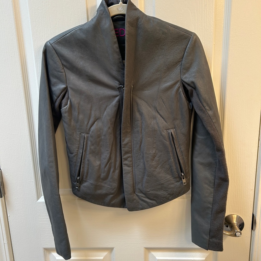 VEDA gray genuine leather jacket. Size S